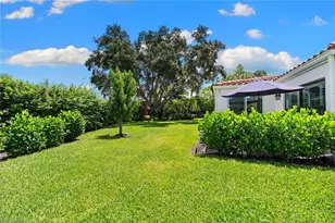 812 Reef Point Cir, Naples, FL 34108 - Photo 39