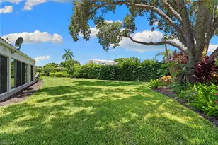 812 Reef Point Cir, Naples, FL 34108 - Photo 41