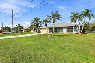 2231 50th St SW, Naples, FL 34116 - Photo 3