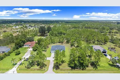 4219 58th Ave NE, Naples, FL 34120 - Photo 37