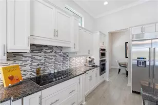 6061 Lucaya Wy, Naples, FL 34113 - Photo 13