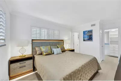 1100 Gulf Shore Blvd N #108, Naples, FL 34102 - Photo 13