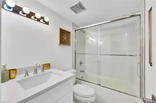 1100 Gulf Shore Blvd N, Naples, FL 34102 - Photo 17