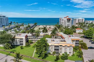 1100 Gulf Shore Blvd N, Naples, FL 34102 - Photo 23