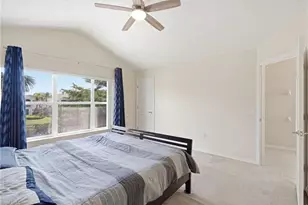 1148 Oxford Ln, Naples, FL 34105 - Photo 11