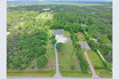 3420 72nd Ave NE, Naples, FL 34120 - Photo 3
