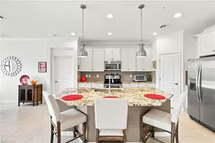 15157 Palmer Lake Cir, Naples, FL 34109 - Photo 11