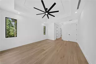 533 6th St SE, Naples, FL 34117 - Photo 11