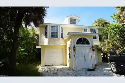 779 Park Ave, Naples, FL 34110 - Photo 1