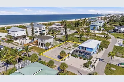 61 Flamingo St, Fort Myers Beach, FL 33931 - Photo 11