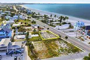101 Hibiscus Dr, Fort Myers Beach, FL 33931 - Photo 1