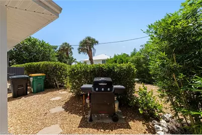 849 Beach Rd, Sanibel, FL 33957 - Photo 21