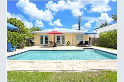856 98th Ave N, Naples, FL 34108 - Photo 1