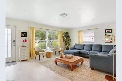 856 98th Ave N, Naples, FL 34108 - Photo 5