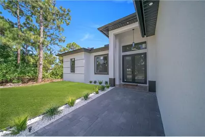 3909 25th St SW, Lehigh Acres, FL 33976 - Photo 3