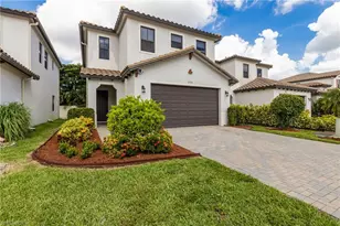 8785 Madrid Cir, Naples, FL 34104 - Photo 1
