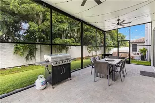 8785 Madrid Cir, Naples, FL 34104 - Photo 25