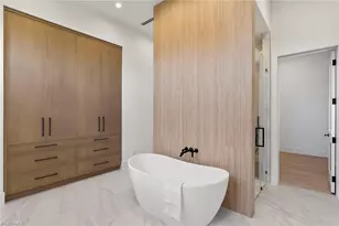 2309 Anthony Ct, Naples, FL 34109 - Photo 27