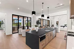 2309 Anthony Ct, Naples, FL 34109 - Photo 17