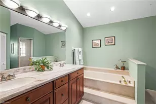 4570 Ashton Ct, Naples, FL 34112 - Photo 11