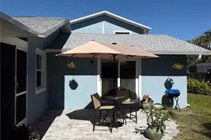 27261 Gasparilla Dr, Bonita Springs, FL 34135 - Photo 29