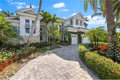 532 Pine Grove Ln, Naples, FL 34103 - Photo 3