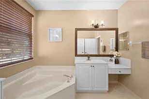 1324 Triandra Ln, Naples, FL 34119 - Photo 23