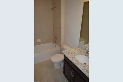 16176 Aberdeen Ave, Naples, FL 34110 - Photo 9