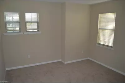 16176 Aberdeen Ave, Naples, FL 34110 - Photo 7