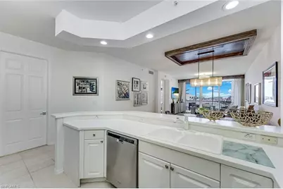 400 Flagship Dr #705, Naples, FL 34108 - Photo 7