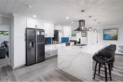 161 Mahogany Dr, Naples, FL 34108 - Photo 5