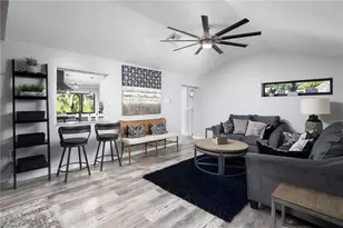 161 Mahogany Dr, Naples, FL 34108 - Photo 7