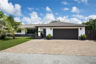 161 Mahogany Dr, Naples, FL 34108 - Photo 27