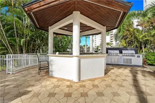 400 Flagship Dr, Naples, FL 34108 - Photo 31