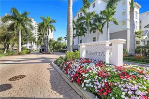 400 Flagship Dr, Naples, FL 34108 - Photo 27