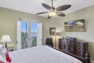 400 Flagship Dr, Naples, FL 34108 - Photo 9