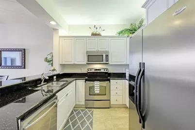 400 Flagship Dr #504, Naples, FL 34108 - Photo 5