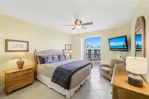 400 Flagship Dr, Naples, FL 34108 - Photo 25