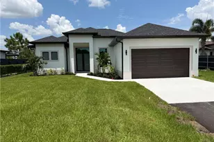 3237 29th Ave NE, Naples, FL 34120 - Photo 3