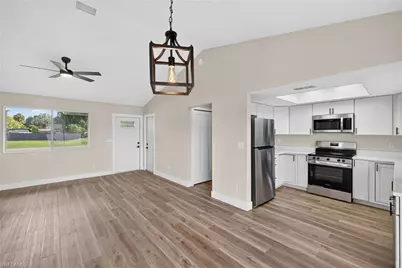 842 NW 2nd St, Cape Coral, FL 33993 - Photo 3
