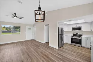 842 NW 2nd St, Cape Coral, FL 33993 - Photo 3