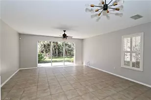 1055 Albany Ct, Naples, FL 34105 - Photo 15