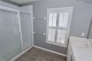 1055 Albany Ct, Naples, FL 34105 - Photo 13