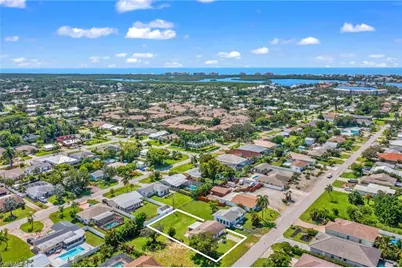 22 3rd St, Bonita Springs, FL 34134 - Photo 31