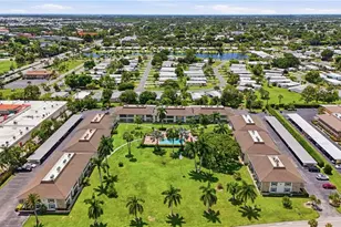 325 Charlemagne Blvd, Naples, FL 34112 - Photo 39