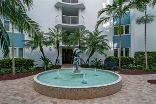 1300 Gulf Shore Blvd N, Naples, FL 34102 - Photo 7