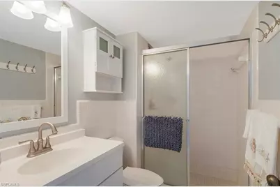 1300 Gulf Shore Blvd N #406, Naples, FL 34102 - Photo 19
