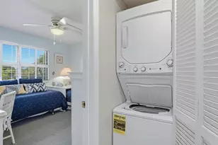 848 W Elkcam Cir, Marco Island, FL 34145 - Photo 13