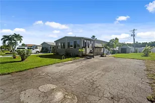 308 Cape Sable Dr, Naples, FL 34104 - Photo 3
