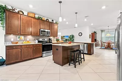 3319 Antilla Ct, Fort Myers, FL 33905 - Photo 15